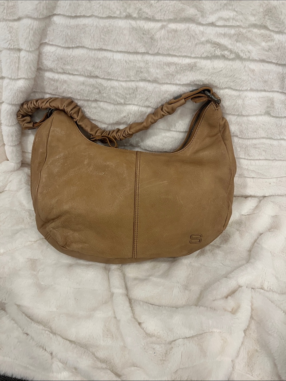 Soft Ruched Strap Tan Shoulder Bag with Subtle 'S' Accent